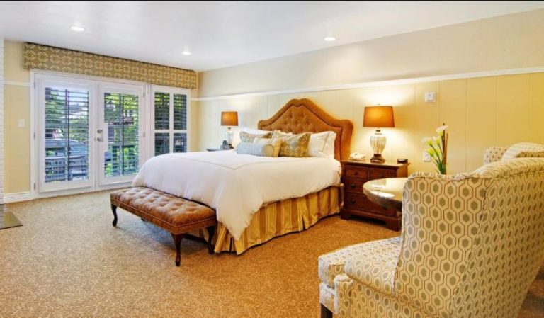 The Wayside Inn