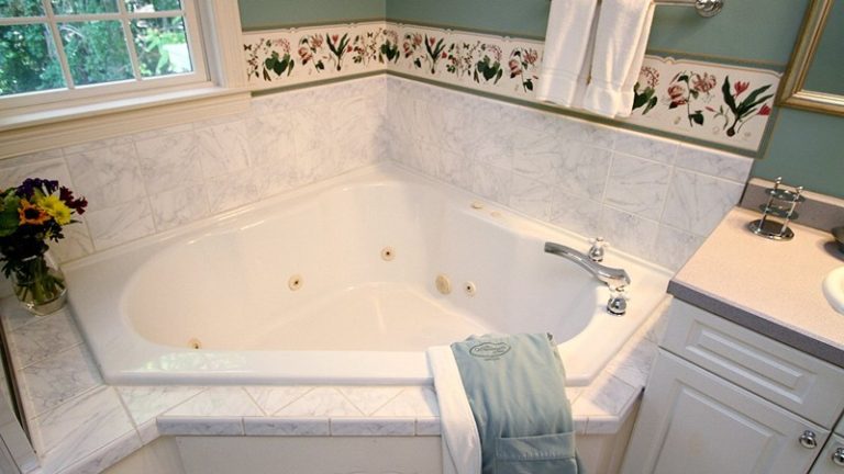 Whalewalk Inn & Spa