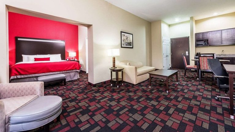 Wingate by Wyndham Lake Charles Casino Area