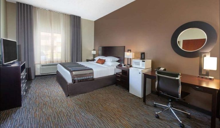Wingate by Wyndham Oklahoma City Airport