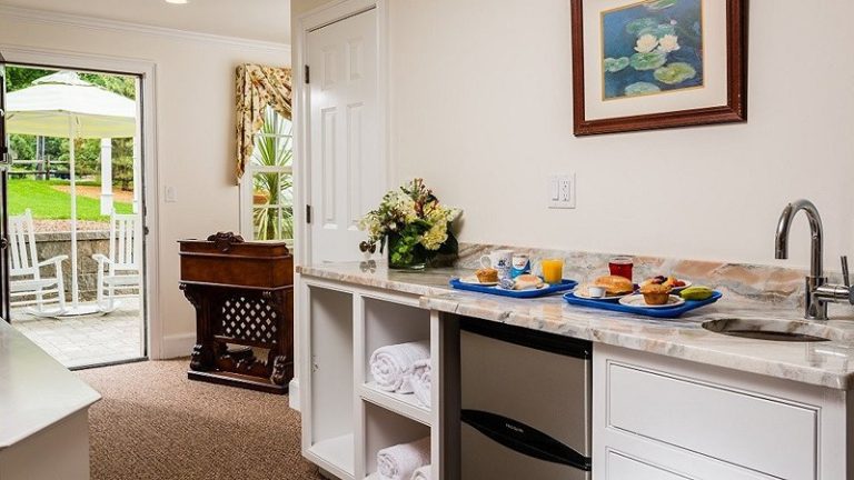 Winstead Inn