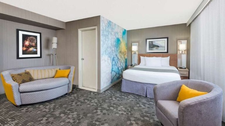 Wyndham Garden at Niagara Falls