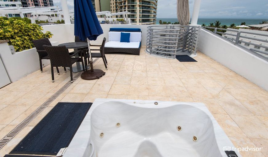 Z Ocean Hotel