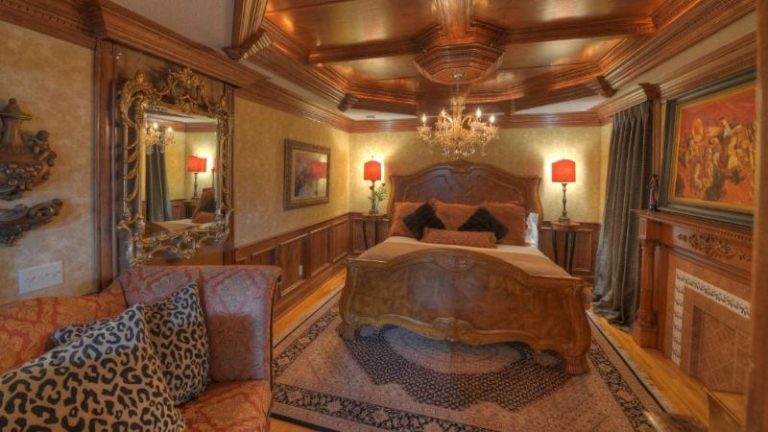 The Victoria Bed and Breakfast