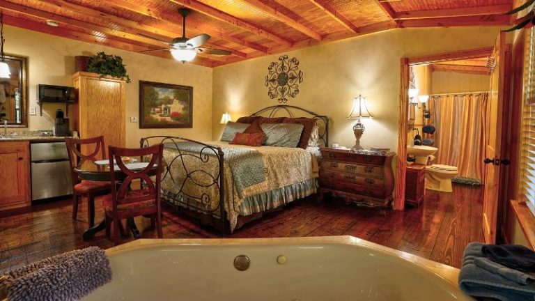 Bed and Breakfast on White Rock Creek