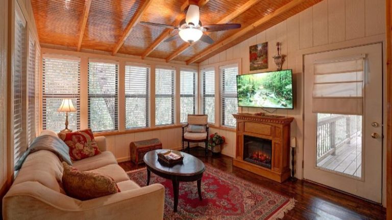 Bed and Breakfast on White Rock Creek