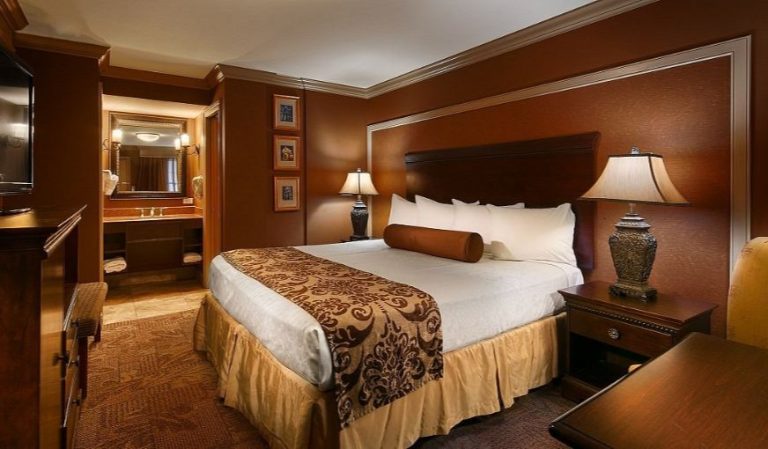 Best Western Plus French Quarter Courtyard Hotel