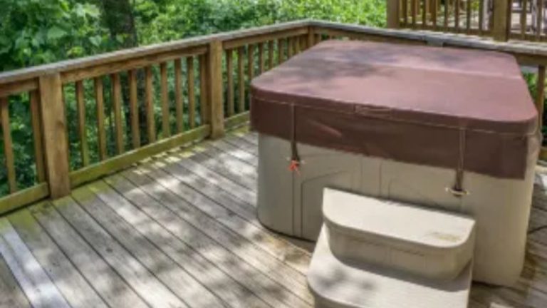 Candlewyck Cove Resort