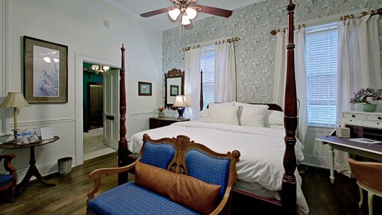 Chesnut Cottage
