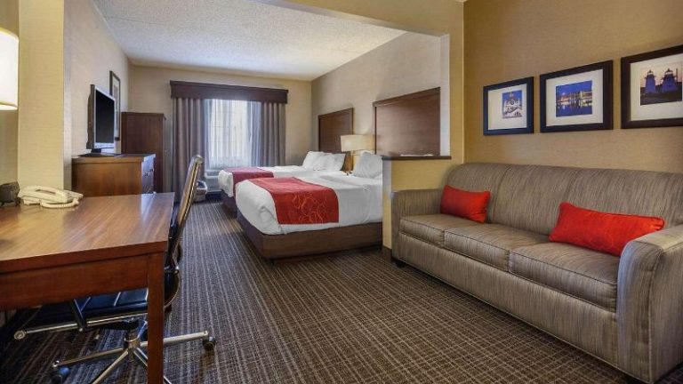 Comfort Suites Green Bay