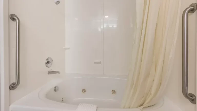 Comfort Suites St Charles – St Louis