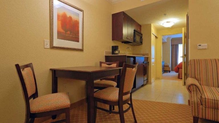 Country Inn & Suites by Radisson, Columbia at Harbison