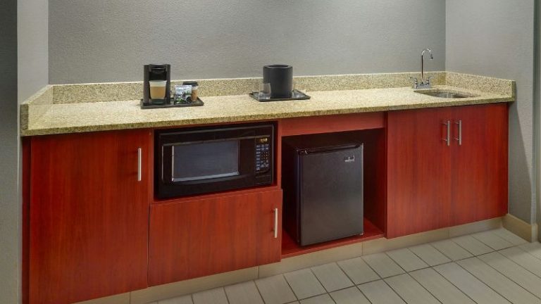 Courtyard by Marriott Frederick