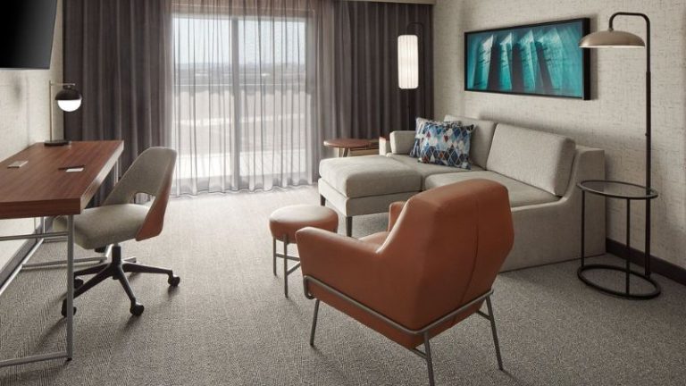 Courtyard by Marriott Mississauga-Airport Corporate Centre West