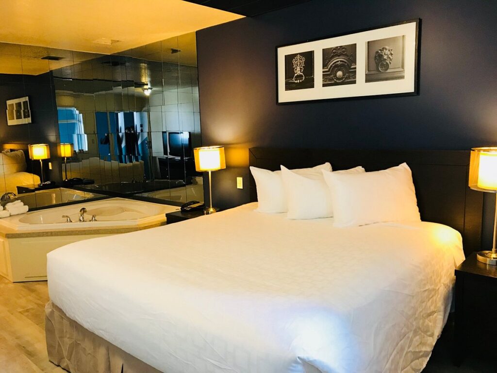 Empire Inn & Suites