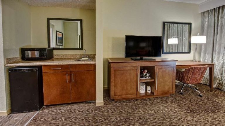 Hampton Inn Concord / Kannapolis