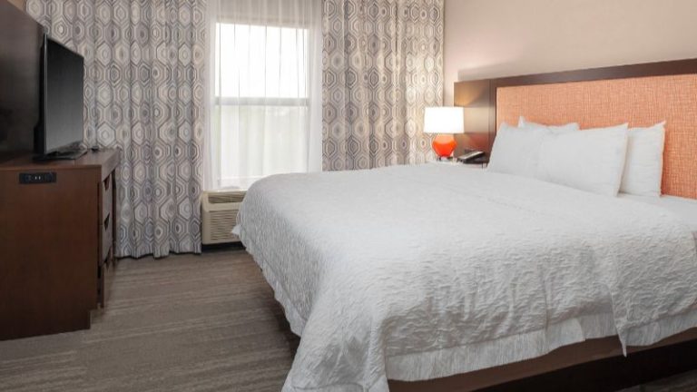 Hampton Inn & Suites Concord/Charlotte