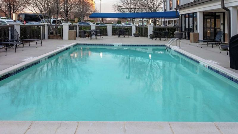 Hampton Inn & Suites Concord/Charlotte, room with private jacuzzi, photo 7