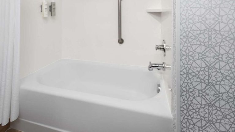Hampton Inn & Suites Saginaw