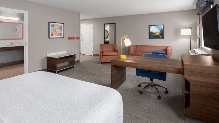 Hampton Inn & Suites Saginaw