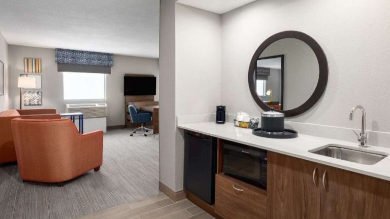 Hampton Inn & Suites Saginaw