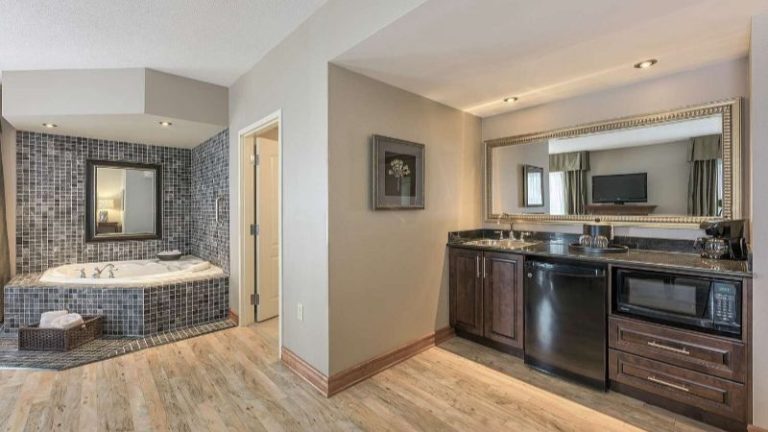 Hampton Inn & Suites by Hilton Moncton