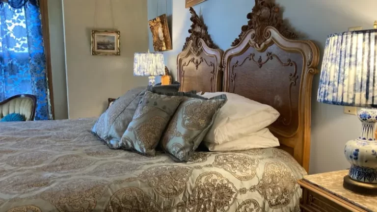 Henderson Castle Inn Boutique Hotel