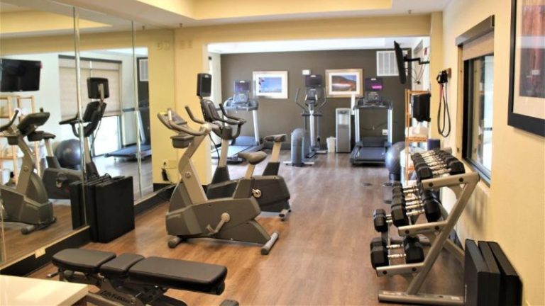 Holiday Inn Express & Suites Charlotte-Concord-I-85