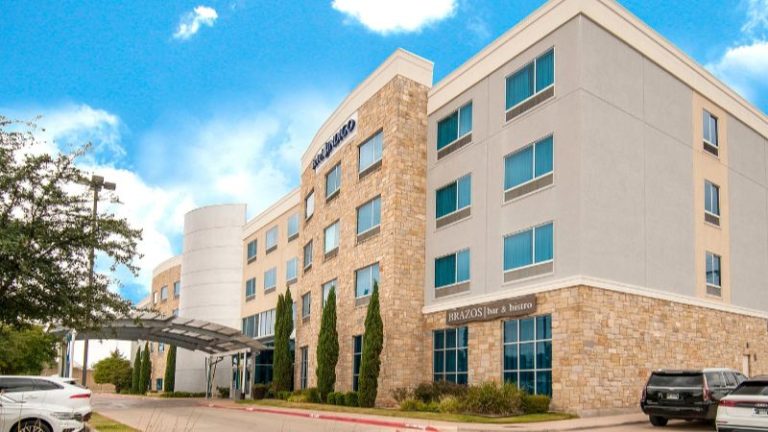 Hotel Indigo Waco – Baylor, an IHG Hotel