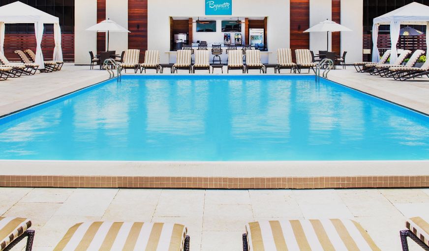 Hyatt Regency New Orleans, room with private jacuzzi, photo 7