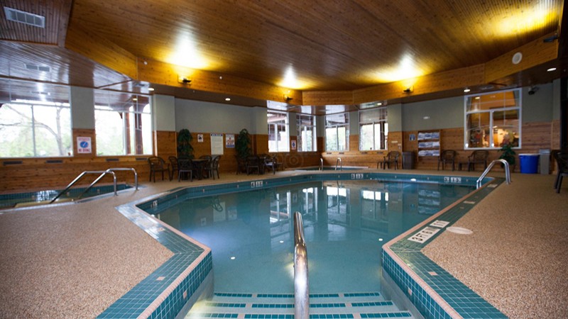 Lift Bridge Lodge, Ascend Hotel Collection, room with private jacuzzi, photo 6