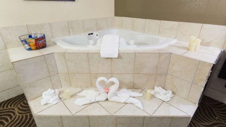 Quality Inn & Suites Florence- Cincinnati South