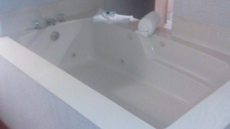 Quality Inn & Suites Vancouver North