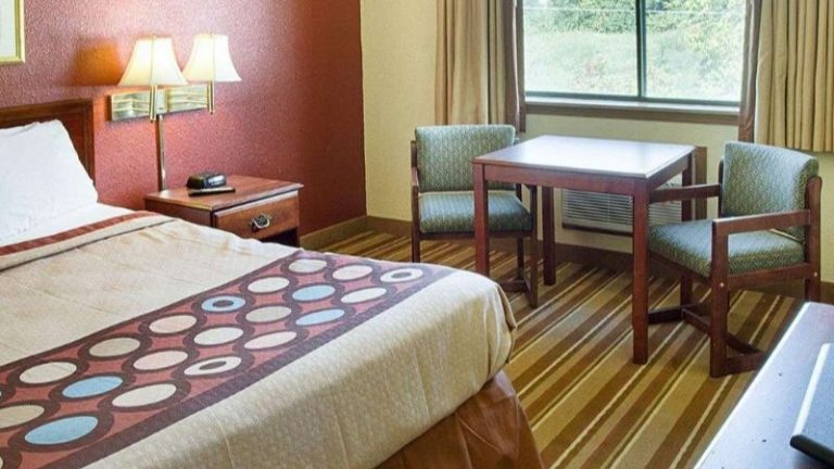 Rodeway Inn Florence – Cincinnati South
