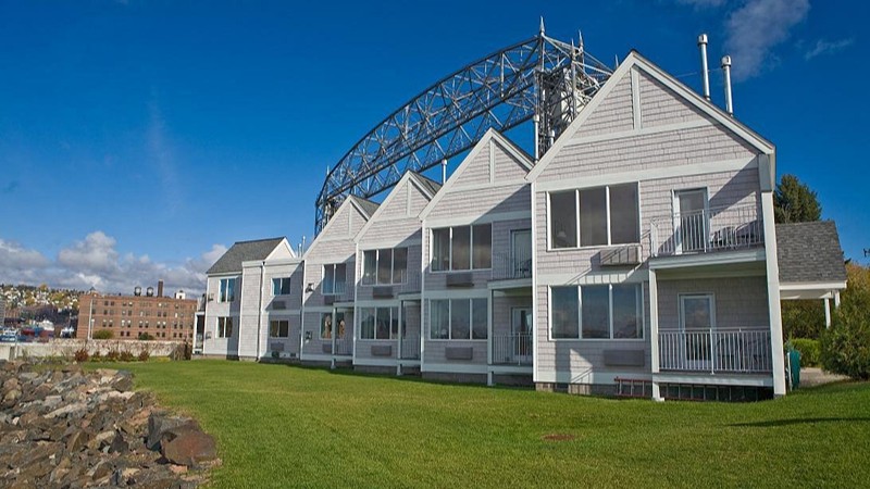 South Pier Inn, room with private jacuzzi, photo 8