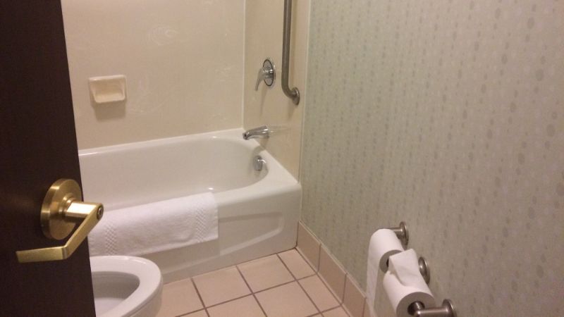 SpringHill Suites by Marriott Frankenmuth, room with private jacuzzi, photo 2