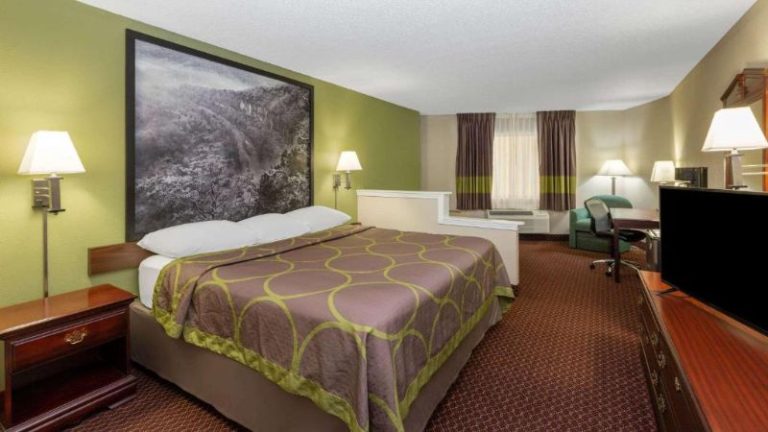 Super 8 by Wyndham Eureka Springs