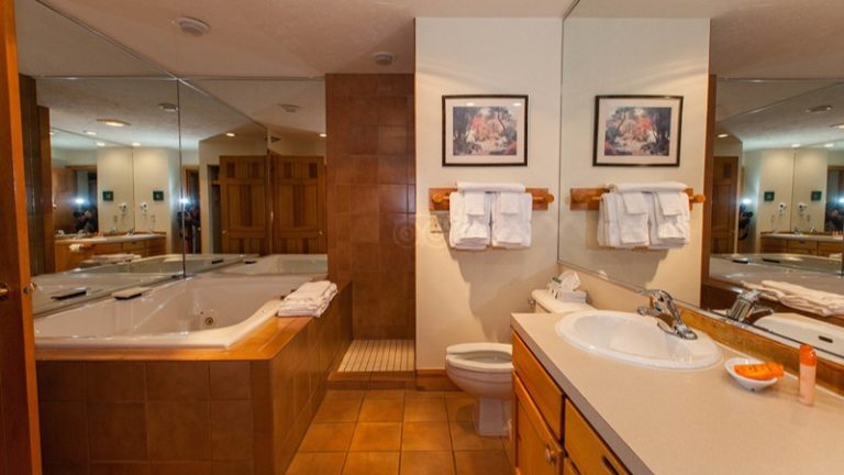 Superior Shores Resort