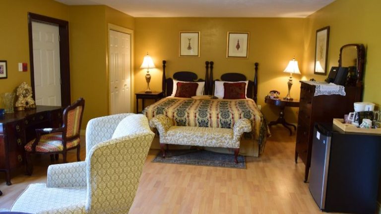 Auberge Wild Rose Inn