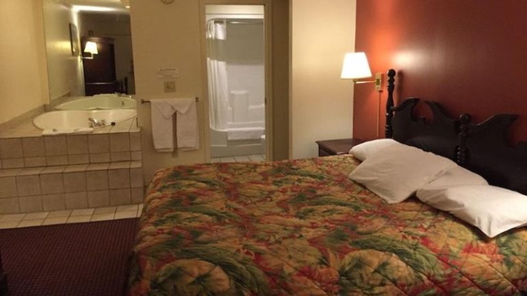 Wildwood Inn