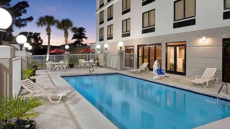 Wingate by Wyndham