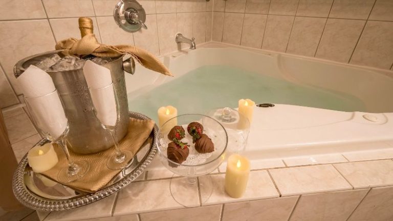 Agustin Inn Bed and Breakfast