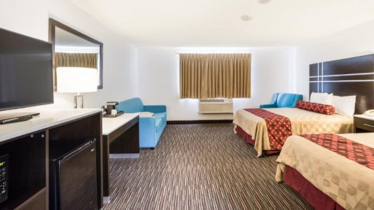 Americas Best Value Inn Charlotte, MI
