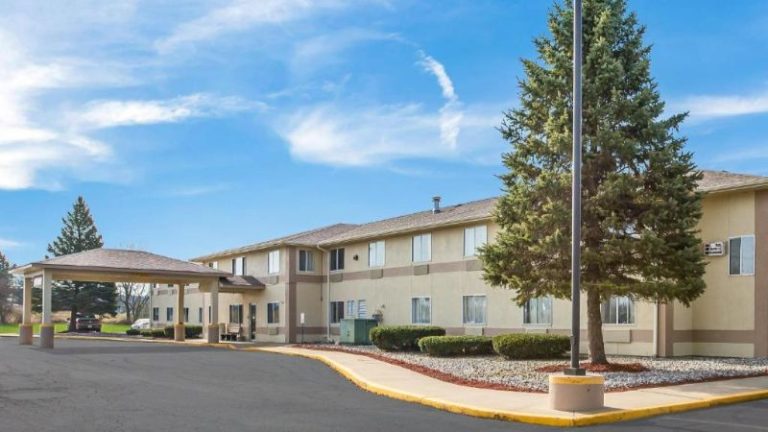 Americas Best Value Inn Charlotte, MI