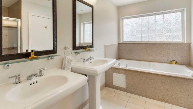 Best Western Plus All Suites Inn