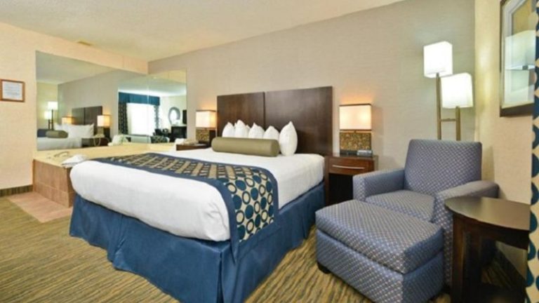 Best Western Plus Coldwater Hotel