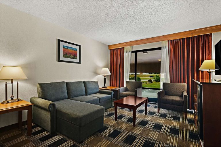 Best Western Windsor Suites