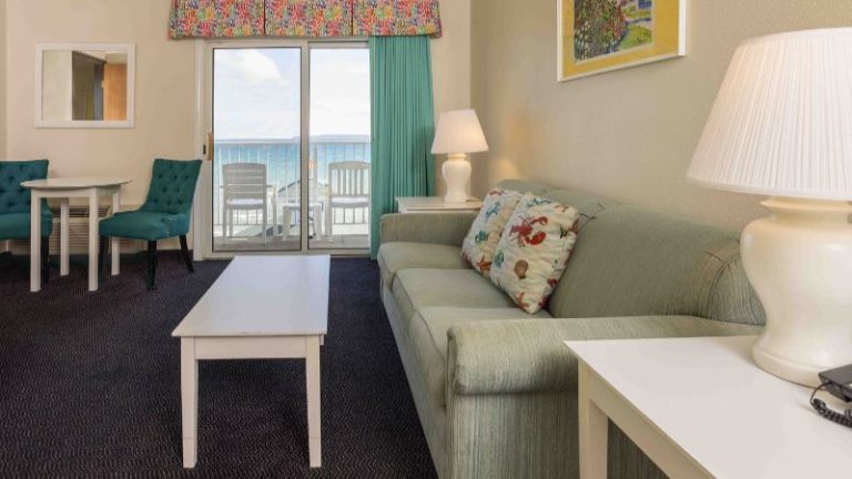 Breakers Resort – Lakeside, Saint Ignace, Michigan