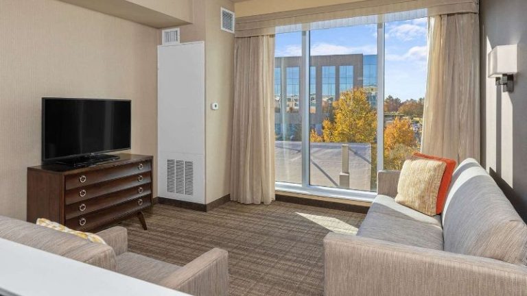 Cambria Hotel Plano Frisco