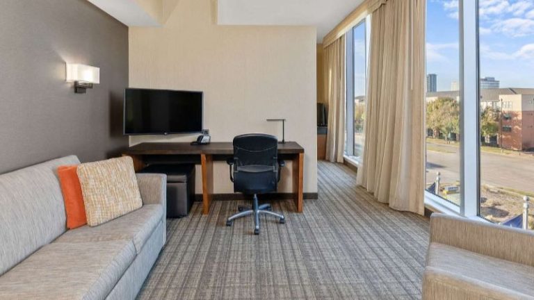 Cambria Hotel Plano Frisco